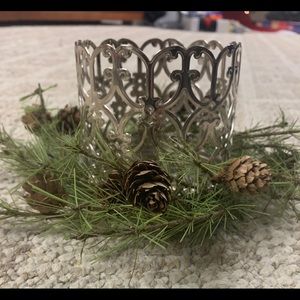 Candle holder and wreath